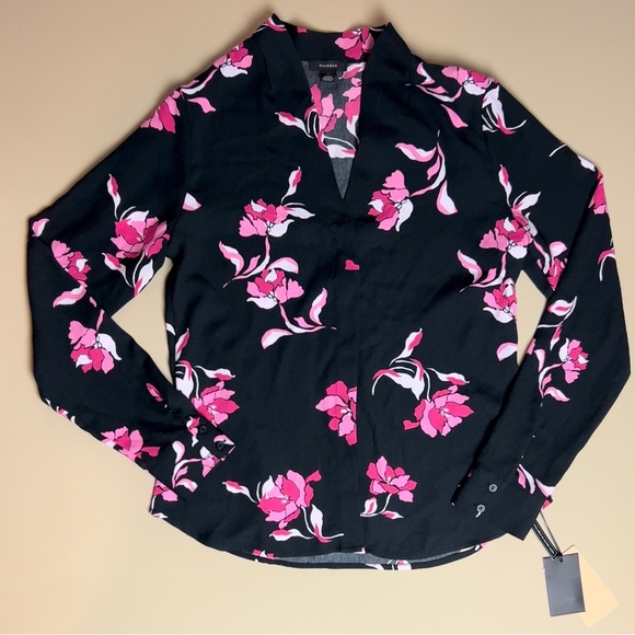 4 for $20 Halogen black button down Barbie pink flowers small long sleeve - Picture 3 of 9